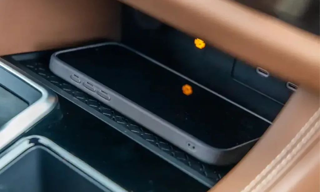 Nissan Qi2 wireless charging