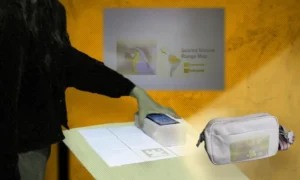 MITs ChromoLCD technology