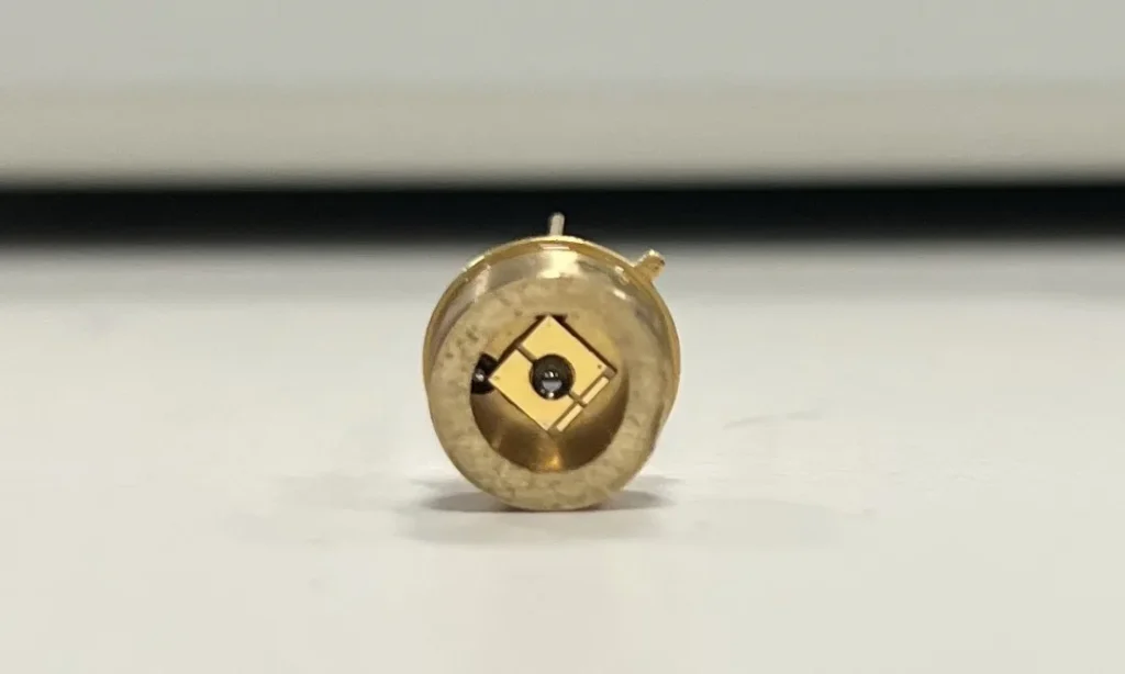 negative luminescence data transmission