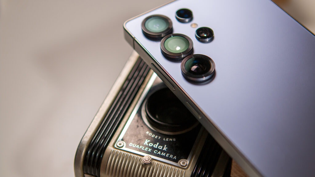 Galaxy S27 new camera leak