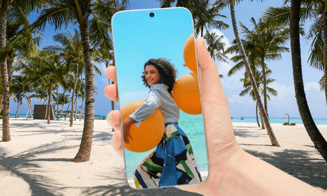 Tecno bezel-less concept phone
