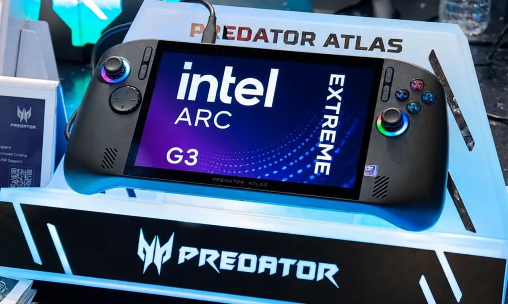 Intel Panther Lake handheld chip